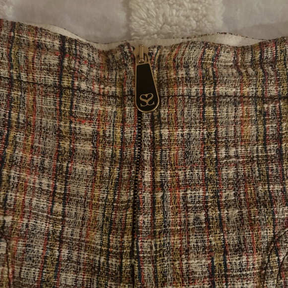 SANDRO Hubert Zip Front Tweed Shorts - size 40 worn once great condition - Picture 11 of 13